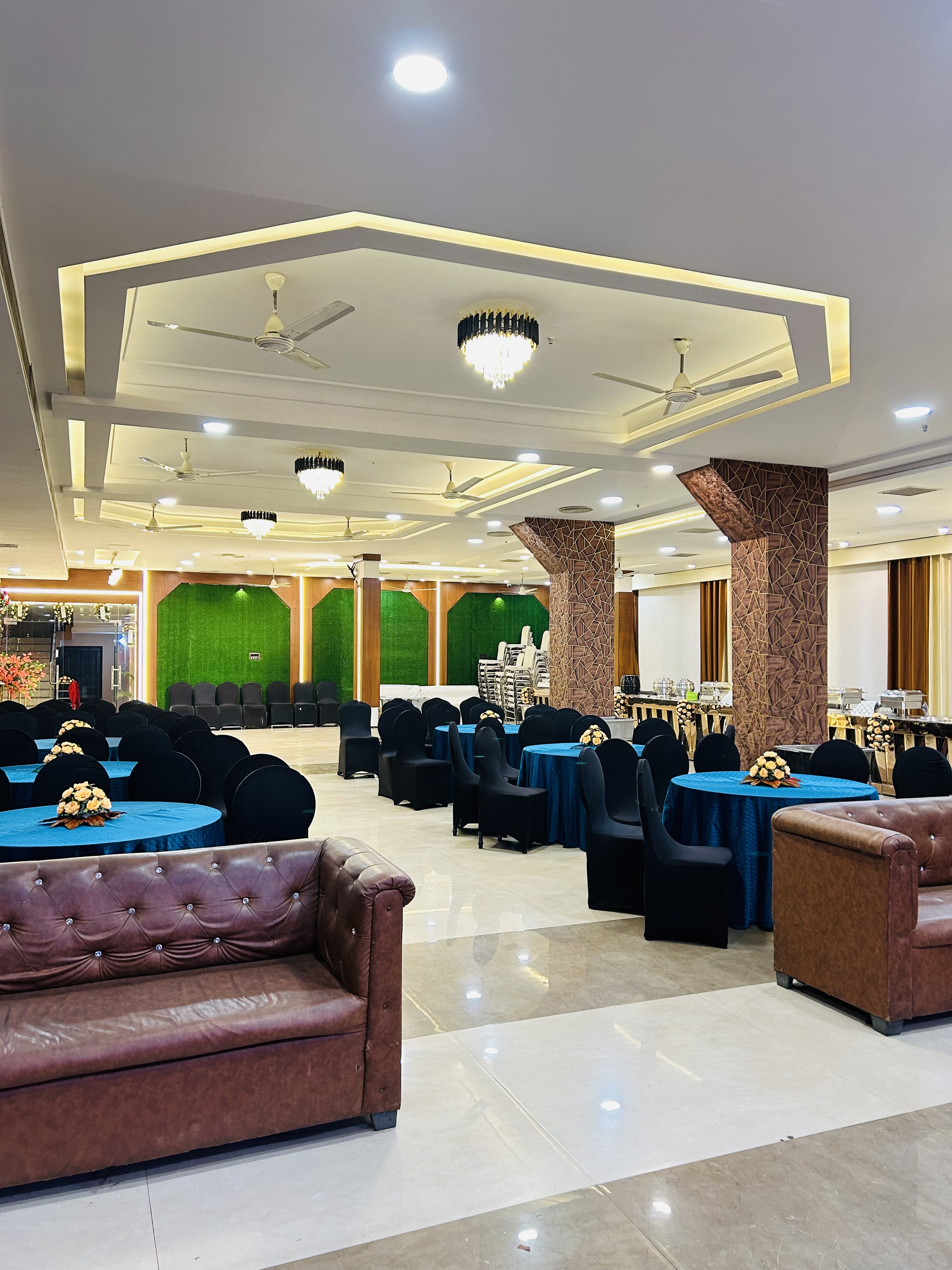 Dwarika Grand